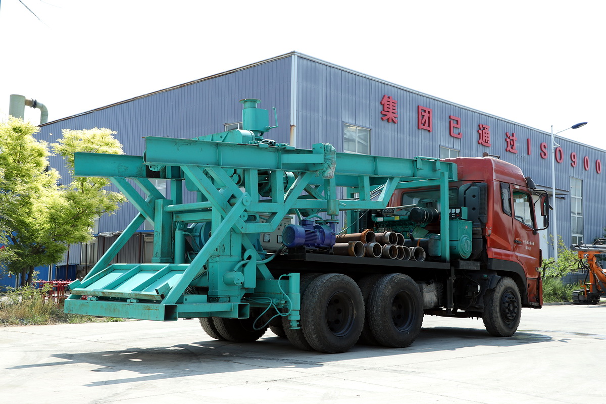 8寸后八輪汽車鉆機